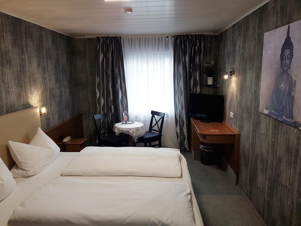 Charlottenhof Hotell Messel Eksteriør bilde